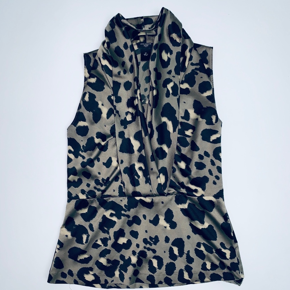 Ann Taylor 0P Leopard Blouse